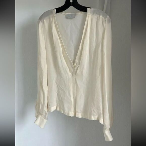 ALC 100% Silk Off White Blouse Made in USA size L - Picture 1 of 10